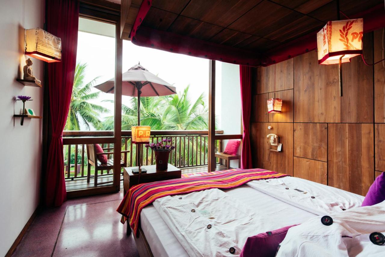 Utmt - Underneath The Mango Tree Spa & Beach Resort Діквелла Екстер'єр фото